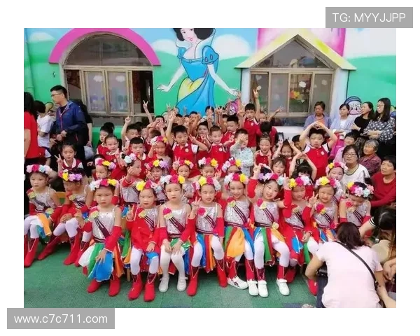 儿子首次直播秀,惊喜才艺引爆全场喝彩 儿子首次直播秀,惊喜才艺引爆全场喝彩